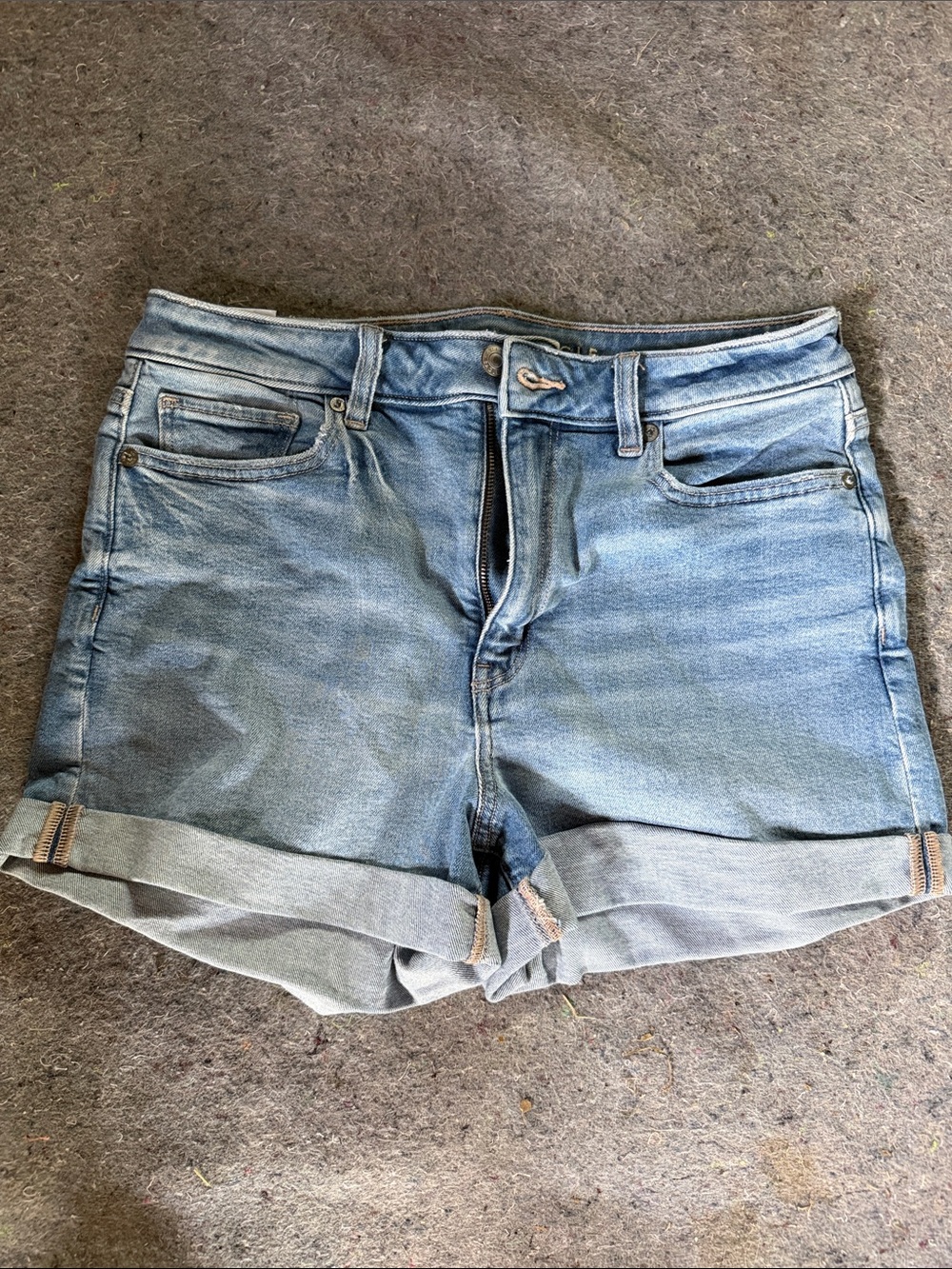 American Eagle Mom shorts
